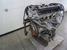 Laden Sie das Bild in den Galerie-Viewer, Motor Mazda Cx-5 PE0110382 2.0 Benzin Engine Unkomplett