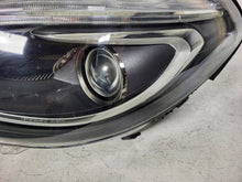 Laden Sie das Bild in den Galerie-Viewer, Frontscheinwerfer Mercedes-Benz W246 A2468207161 Xenon Links Headlight SCH2495277762xj