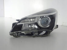 Laden Sie das Bild in den Galerie-Viewer, Frontscheinwerfer Toyota Yaris Links Scheinwerfer Headlight SCH2828954451zg