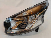 Load image into Gallery viewer, Frontscheinwerfer Opel Vivaro Trafic 260605173R Links Scheinwerfer Headlight