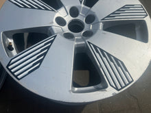 Load image into Gallery viewer, 1x Alufelge 19 Zoll 8.0&quot; 5x112 34ET Glanz Silber 4KE601025L Audi Rim Wheel