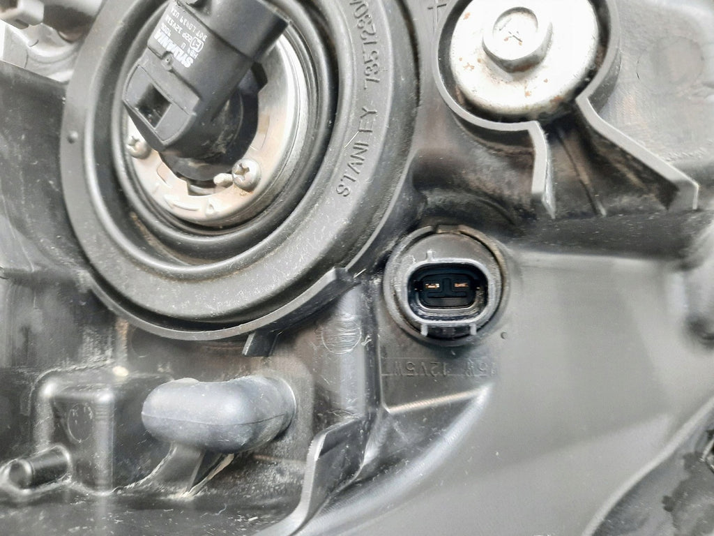 Frontscheinwerfer Toyota Corolla Verso P7105R Rechts Scheinwerfer Headlight SCH4918821068im