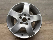 Load image into Gallery viewer, 1x Alufelge 17 Zoll 7.0" 5x120 55ET Glanz Silber 7H0601025C VW Multivan FEL5280334294tu