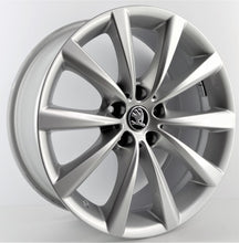 Load image into Gallery viewer, 4x Alufelge 18 Zoll 8.0" 5x112 30ET Glanz Silber 6867338 BMW 4 Rim Wheel FEL8981182557vg