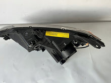 Laden Sie das Bild in den Galerie-Viewer, Frontscheinwerfer Mitsubishi Outlander II Xenon Rechts Scheinwerfer Headlight