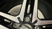 Laden Sie das Bild in den Galerie-Viewer, 1x Alufelge 18 Zoll 9.0&quot; 5x112 58ET Schwarz A2064016600- Mercedes-Benz Rim Wheel