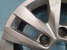 Load image into Gallery viewer, 1x Alufelge 16 Zoll 6.5" 5x120 51ET 7E0601025N VW Rim Wheel FEL9699478273je