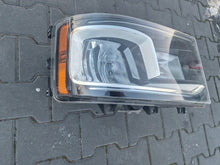 Laden Sie das Bild in den Galerie-Viewer, Frontscheinwerfer 2338277 Rechts Scheinwerfer Headlight SCH1912440839nm