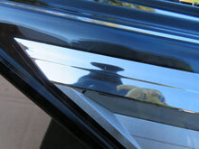 Load image into Gallery viewer, Frontscheinwerfer Audi E-Tron 89A941033D LED Ein Stück (Rechts oder Links)