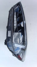 Load image into Gallery viewer, Frontscheinwerfer Hyundai Tucson 92101D7700 Links Scheinwerfer Headlight SCH5561981590gq
