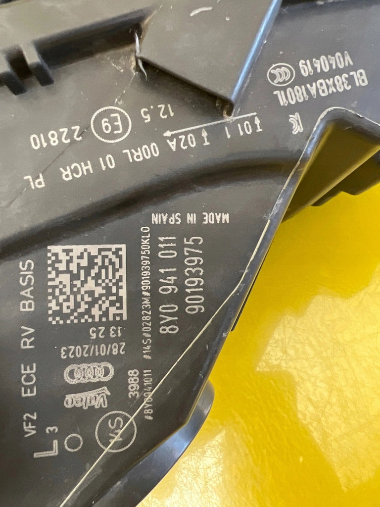 Frontscheinwerfer Audi A3 8Y0941011 LED Links Scheinwerfer Headlight