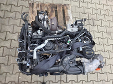 Load image into Gallery viewer, Motor Audi VW Q7 Touareg BUG 3.0 TDI 180TKm Diesel Engine Komplett MOT1535704840ij