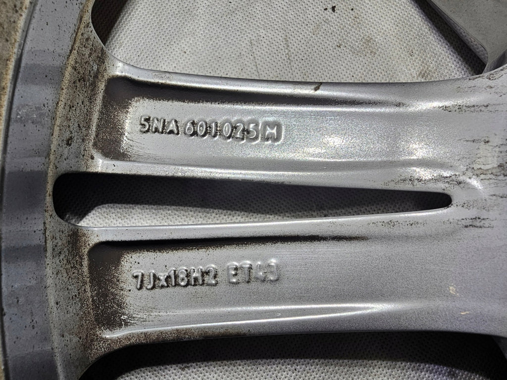 1x Alufelge 18 Zoll 7.0" 5x112 43ET Glanz Silber 5NA601025M VW Tiguan Rim Wheel FEL7261626882mh
