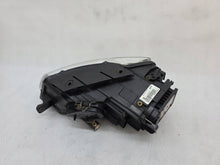 Load image into Gallery viewer, Frontscheinwerfer VW Passat 89312669 SP89312669 Xenon Rechts Headlight SCH1516401007fb