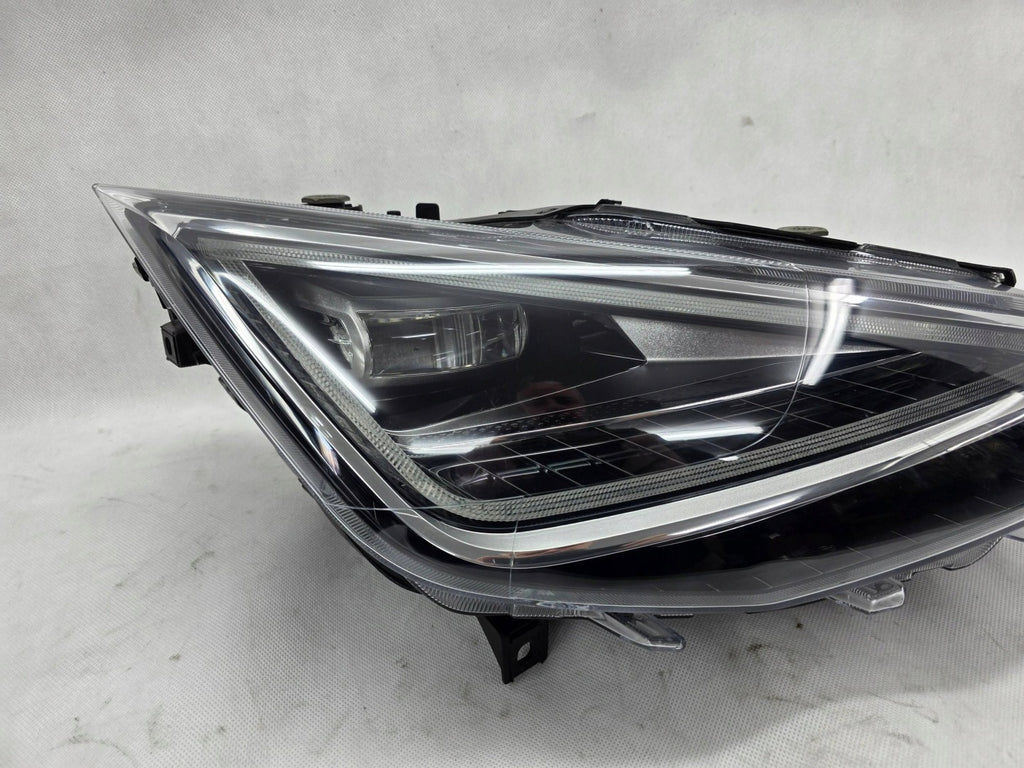 Frontscheinwerfer Seat Ibiza I V 6F1941008F Rechts Scheinwerfer Headlight SCH5192602359al