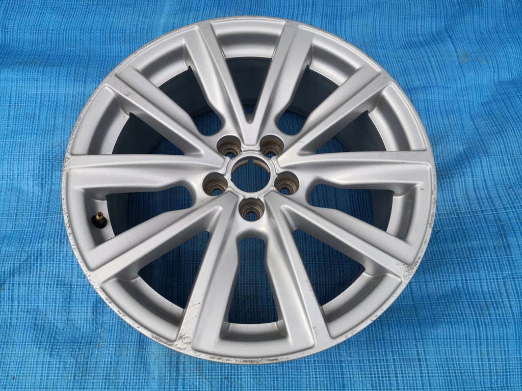 1x Alufelge 17 Zoll 7.5" 5x100 36ET Glanz Silber 8X0601025AL Audi A1 Rim Wheel