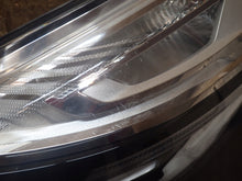 Laden Sie das Bild in den Galerie-Viewer, Frontscheinwerfer Renault Clio IV 260100274R Full LED Rechts oder Links