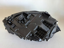 Laden Sie das Bild in den Galerie-Viewer, Frontscheinwerfer Mercedes-Benz Gla A2479415704KZ Links Scheinwerfer Headlight SCH6542260390le