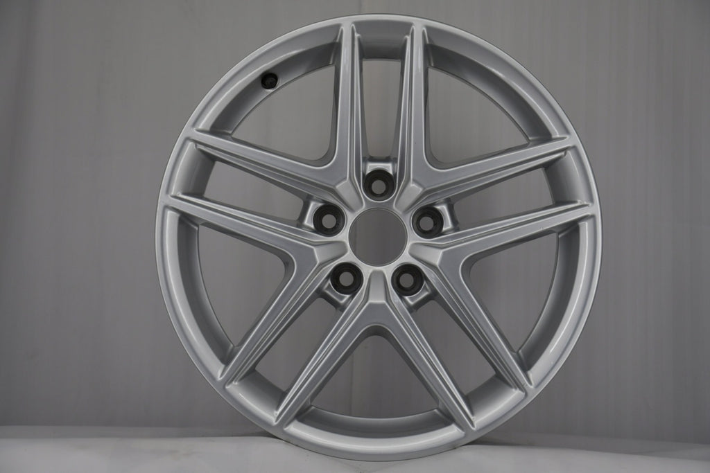 1x Alufelge 17 Zoll 6.5" 5x112 28ET Glanz Silber 8W9601025D Audi Rim Wheel FEL2763419726zq