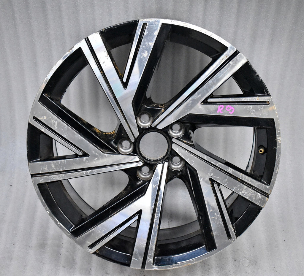 1x Alufelge 18 Zoll 7.5" 5x112 51ET Glanz Schwarz 5H0601025M VW Golf Viii FEL7683955409mw