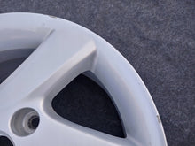 Laden Sie das Bild in den Galerie-Viewer, 1x Alufelge 16 Zoll 7.0" 5x114.3 55ET Glanz Silber 9965587080 Mazda 6 Rim Wheel FEL5037087103rg