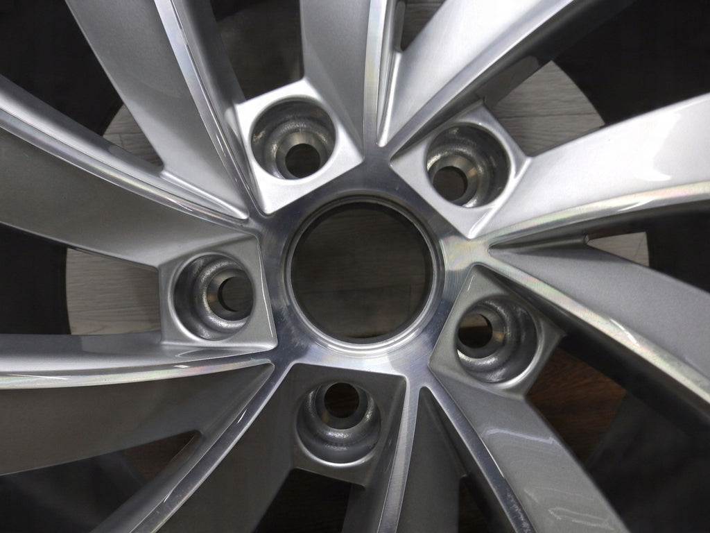 1x Alufelge 18 Zoll 7.5" 5x112 51ET 5E0601025P Skoda Octavia Iii Rim Wheel