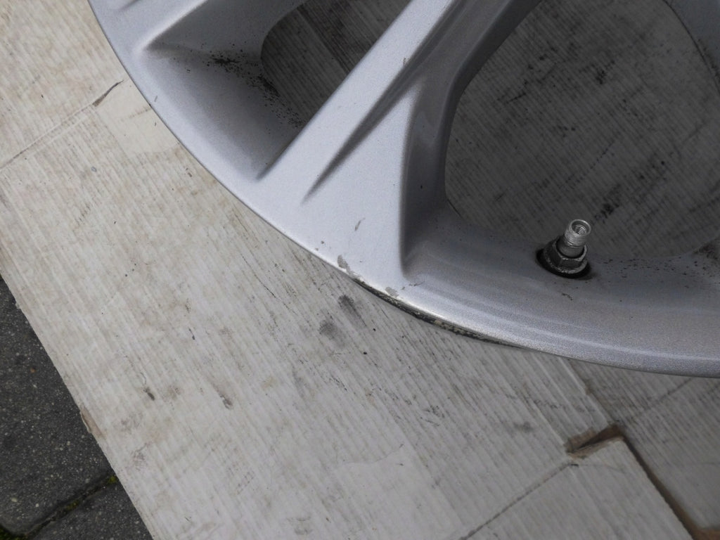 1x Alufelge 17 Zoll 7.5" 5x108 52 5ET Glanz Silber GJ5C-1007-F1B Ford Kuga I FEL8431185355ns