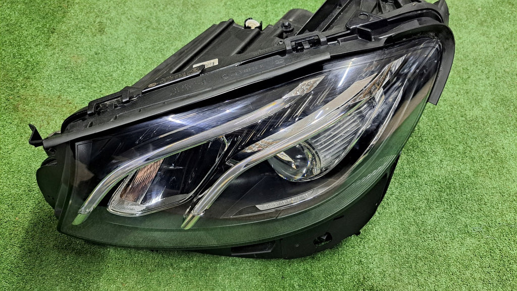 Frontscheinwerfer Mercedes-Benz W213 A2139063904 Links Scheinwerfer Headlight SCH2162605101jt