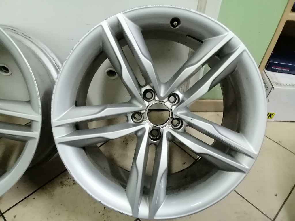 1x Alufelge 19 Zoll 8.5" 5x112 32ET Silber 8T0601025H Audi A5 Rim Wheel