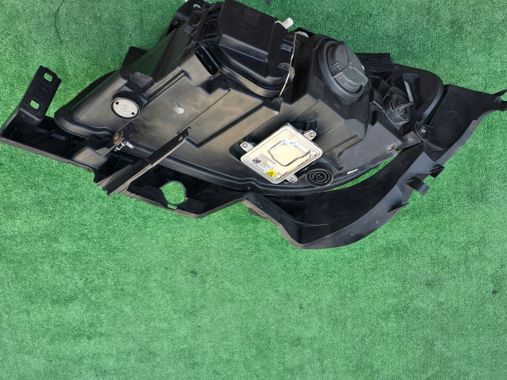 Frontscheinwerfer BMW X1 E84 2990008-09 Bi-Xenon Rechts Scheinwerfer Headlight SCH6288186962ua