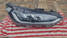 Laden Sie das Bild in den Galerie-Viewer, Frontscheinwerfer Ford Focus NX7B-13E014-CD Rechts Scheinwerfer Headlight SCH3267563225qk