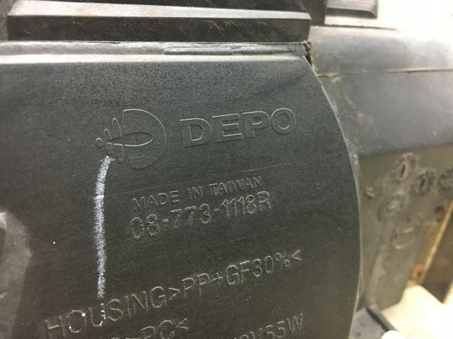 Frontscheinwerfer Volvo S40 V50 08773-1118R Xenon Rechts Scheinwerfer Headlight SCH1854528625lu