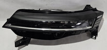 Laden Sie das Bild in den Galerie-Viewer, Frontscheinwerfer Renault Megane I E-Tech 260605490R LED Links Headlight SCH4626622022gz