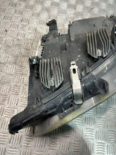 Laden Sie das Bild in den Galerie-Viewer, Frontscheinwerfer BMW 5 Gran Turismo 7199608 Rechts Scheinwerfer Headlight SCH6365644613km