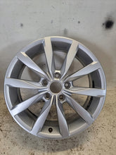 Load image into Gallery viewer, 1x Alufelge 17 Zoll 6.0&quot; 5x112 48ET Glanz Silber 5G0601025K Vw Rim Wheel