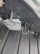 Laden Sie das Bild in den Galerie-Viewer, Frontscheinwerfer Skoda Yeti 5L1941016B Rechts Scheinwerfer Headlight SCH5111075638ir
