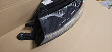 Laden Sie das Bild in den Galerie-Viewer, Frontscheinwerfer Skoda Fabia III 6V1941015D Links Scheinwerfer Headlight SCH9287030114lc