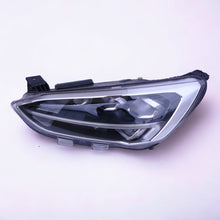 Laden Sie das Bild in den Galerie-Viewer, Frontscheinwerfer Ford Focus JX7B-13E015-AE LED Links Scheinwerfer Headlight