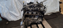 Load image into Gallery viewer, Motor Mercedes-Benz VW I 272964 3.5 90PS 66kW Benzin Engine Unkomplett