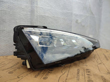 Laden Sie das Bild in den Galerie-Viewer, Frontscheinwerfer Skoda Scala 657941016A Rechts Scheinwerfer Headlight SCH7064914607wf