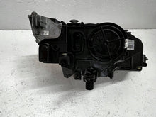 Laden Sie das Bild in den Galerie-Viewer, Frontscheinwerfer Seat Leon 5F1941007F LED Links Scheinwerfer Headlight SCH3031995607uh