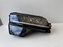 Laden Sie das Bild in den Galerie-Viewer, Frontscheinwerfer Skoda Karoq 57B941016F LED Rechts Scheinwerfer Headlight SCH7200984761kq
