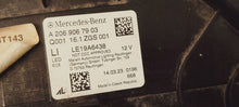 Laden Sie das Bild in den Galerie-Viewer, Frontscheinwerfer Mercedes-Benz A2069067903 Links Scheinwerfer Headlight SCH3948121837ku