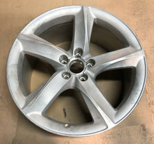 Laden Sie das Bild in den Galerie-Viewer, 1x Alufelge 19 Zoll 8.5&quot; 5x112 45ET 4E0601025BF Audi Rim Wheel