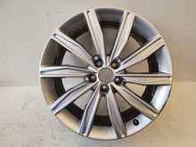 Load image into Gallery viewer, 1x Alufelge 19 Zoll 8.5&quot; 5x112 40ET Glanz Silber 4K0601025G Audi A6 Rim Wheel