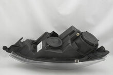 Laden Sie das Bild in den Galerie-Viewer, Frontscheinwerfer VW Golf Plus I 5M1941005G Links Scheinwerfer Headlight SCH1818862096ng