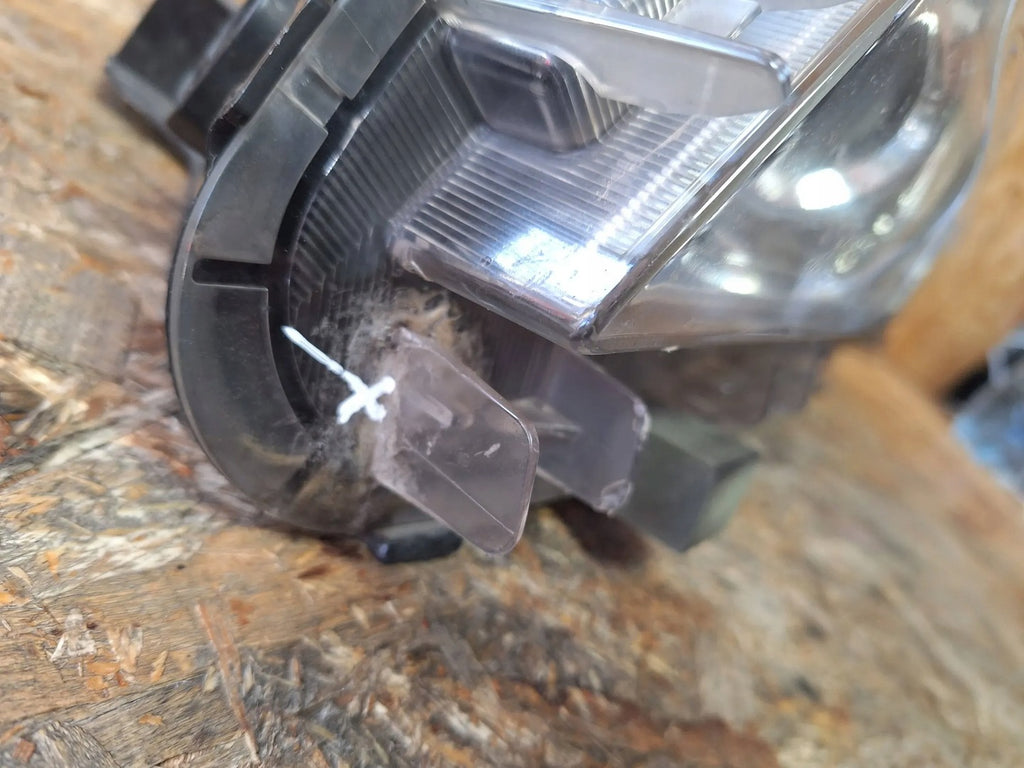 Frontscheinwerfer Toyota Corolla VAY3829 Links Scheinwerfer Headlight SCH9872305668jy