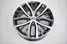 Laden Sie das Bild in den Galerie-Viewer, 4x Alufelge 17 Zoll 7.5" 5x100 44ET Glanz Schwarz 6C0601025K VW Polo Rim Wheel FEL1672899425mt