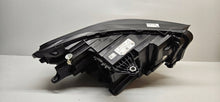 Laden Sie das Bild in den Galerie-Viewer, Frontscheinwerfer BMW X1 5A9A221-01 LED Links Scheinwerfer Headlight SCH2173465783je
