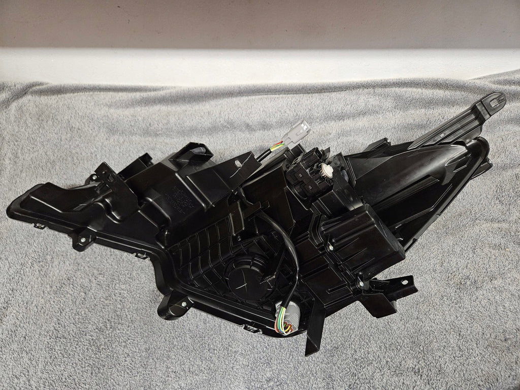 Frontscheinwerfer Mitsubishi Mirage Space Star 26010W410P LED Rechts Headlight